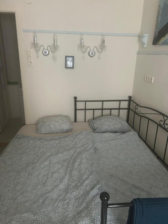Barbie Baroque Apartment Budapest Bagian luar foto